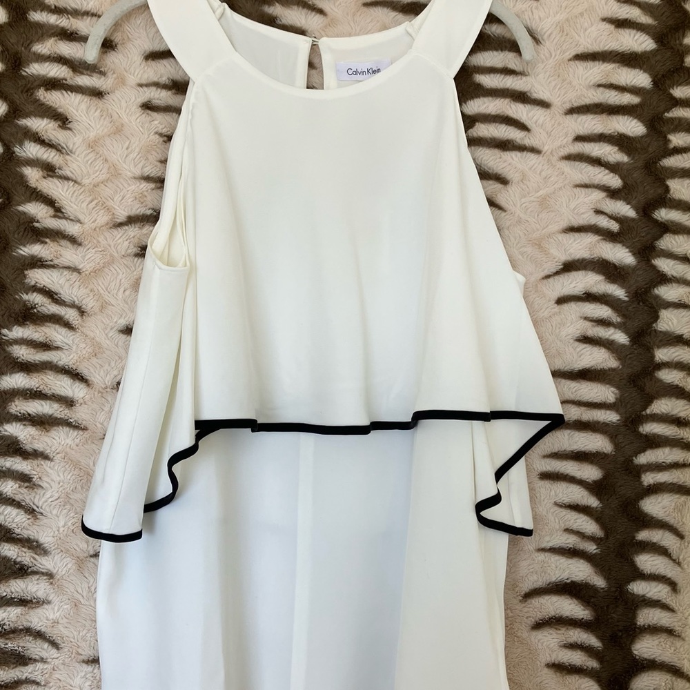 Calvin Klein Top Medium NWT